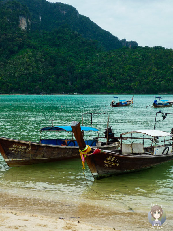 Long Tail Boat auf Koh Phi Phi, Thailand