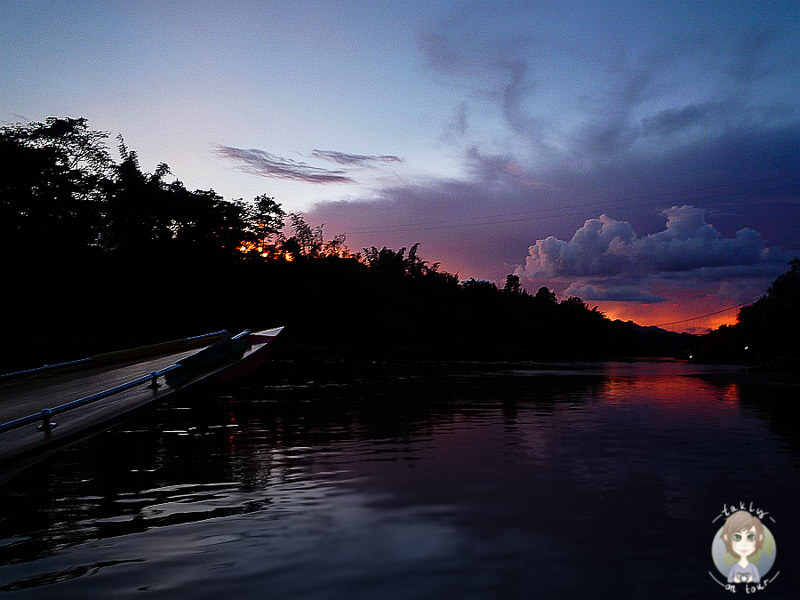 Ein Bootausflug in den Sonnenuntergang