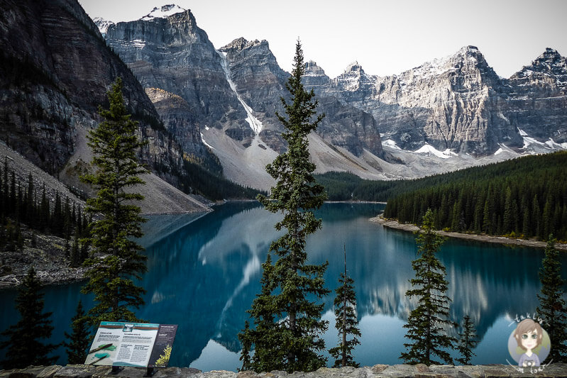 Aussicht vom Rock Pile auf den Moraine Lake, Banff Nationalpark, Kanada