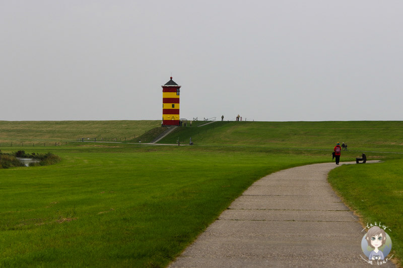 Der Leuchtturm in Pilsum, Urlaub in Ostfriesland, Deutschland