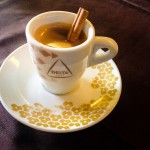 Ein Espresso im Porto Final, Almada