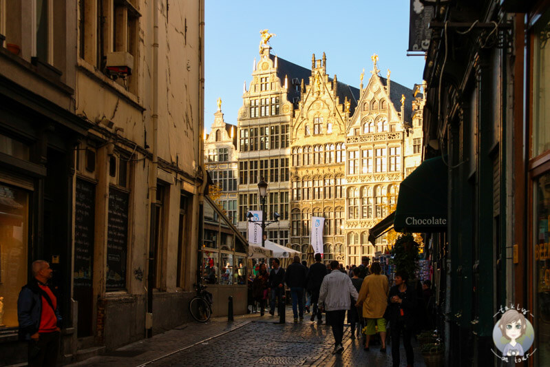 Auf dem Weg zum Grote Markt von Antwerpen