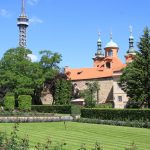 Blick auf den Aussichtsturm auf dem Laurenziberg Petrin in Prag