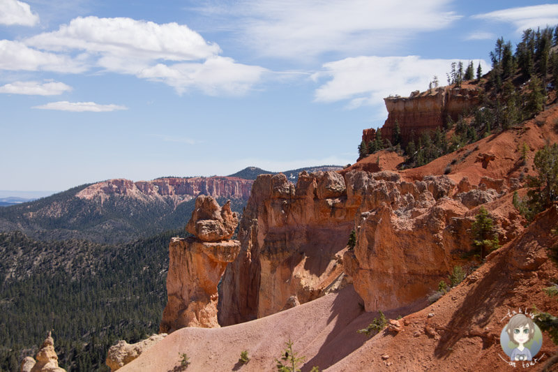 Natural Bridge Bryce Canyon