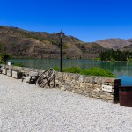 schöner Spaziergang durch Cromwell, am Lake Dunstan entlang