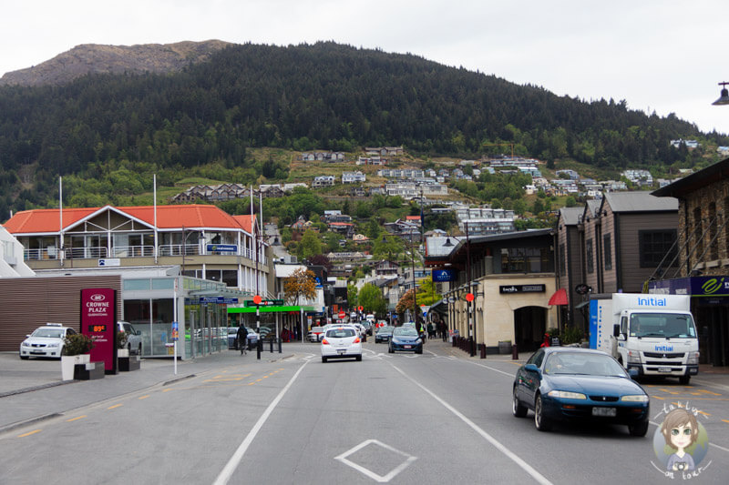 Verzweifelte Fahrt durch Queenstown auf der Suche nach Parkplätzen
