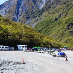 Großer Parkplatz am Fox Glacier