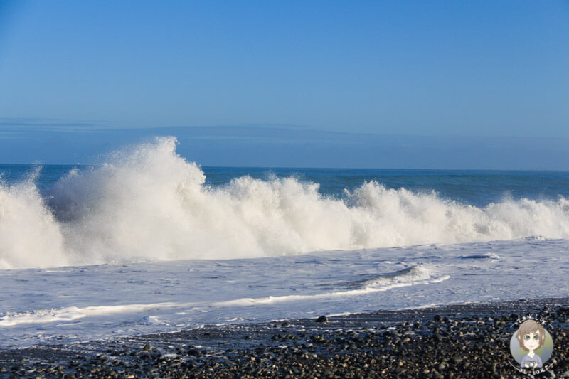 Riesige Wellen am Gillespies Beach, Neuseeland