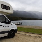 Mit dem Camper am Lake Rotoiti, Neuseeland