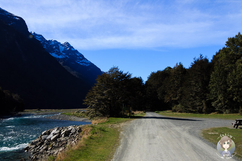 Einfahrt zum Mackay Creek DOC