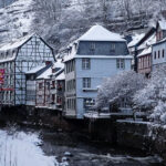 Monschau in der Eifel • Winterliches Ausflugsziel