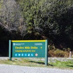 Einfahrt Campingplatz Twelve Mile Delta DOC