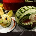 Schnitzerei aus einer Wassermelone
