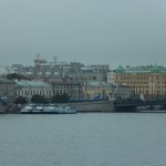 Häuserzeile am Neva in Sankt Petersburg