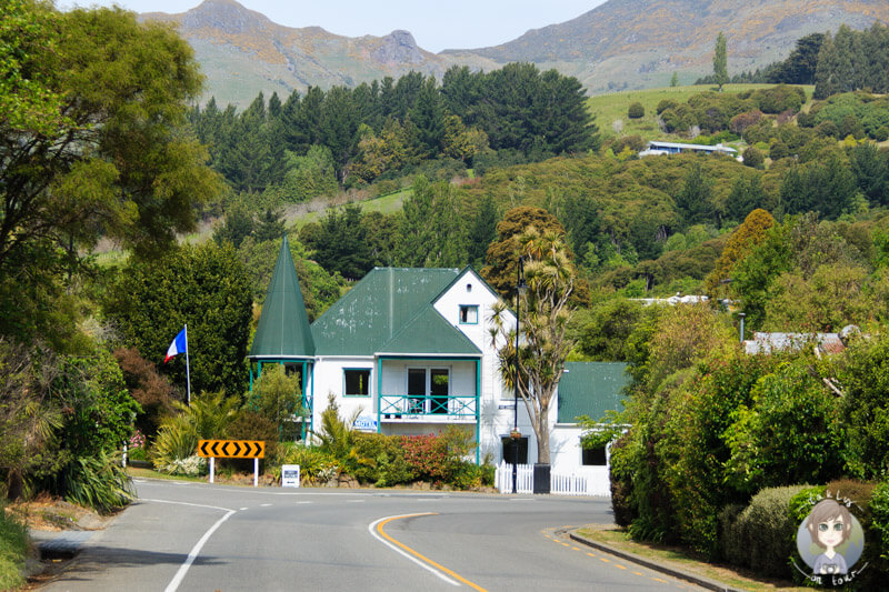 Ein schönes Gebäude am Ortseingang von Akaroa