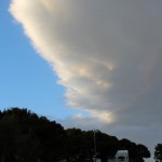 Eine Wolkenwand über Mallorca