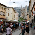 Marktstände an der Straße von Sóller