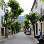 Eine Straße in Sóller, Mallorca