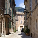 Eine Gasse auf Mallorca