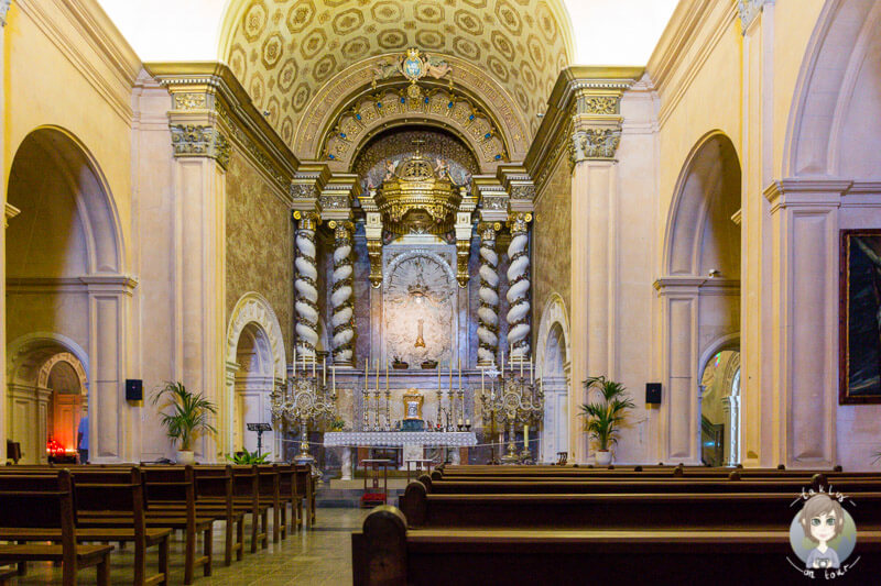 Die anschauliche Klosterkirche in Sant Salvador