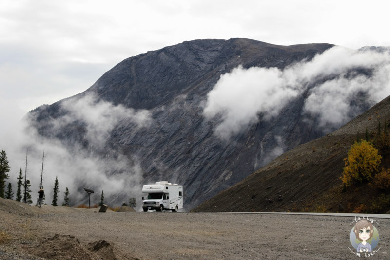 Parkplatz an dem Aussichtspunkt der Bridal Veil Falls, Kanada