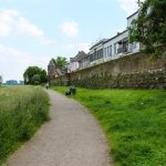 Ausflug im Rheinland, Perfekt für einen Sonntagsspaziergang in Zons am Rhein
