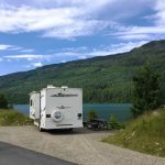 Schöner Campingplatz am Lake Revelstoke in BC, Kanada