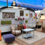 Camping mal anders im Retro Wohnwagen