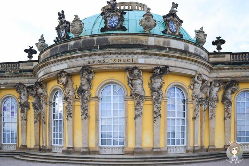 Die Südseite des Schloss Sanssouci in Potsdam