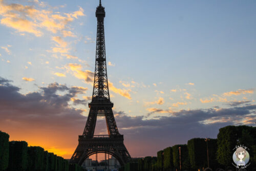 Stadtrundgang durch Paris mit Ende bei Sonnenuntergang am Eiffelturm