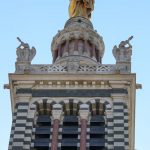 Turm der Basilika Notre-Dame de la Garde in Marseille