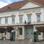 Wachen am Burgpalast in Budapest
