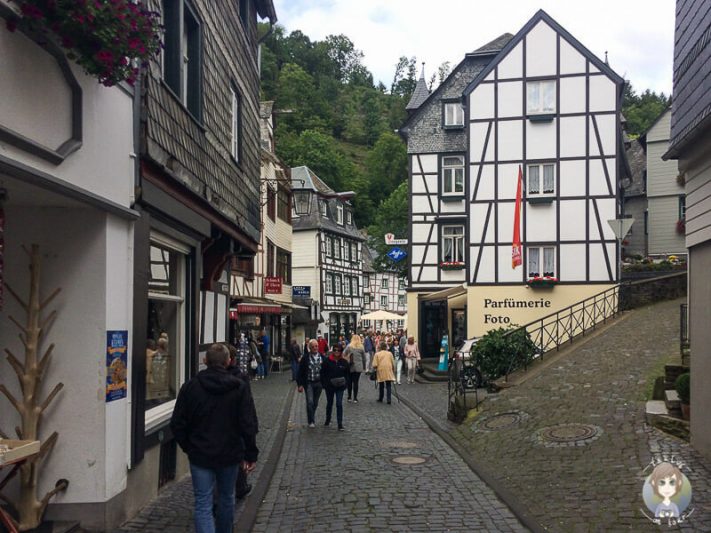 Spaziergang durch die Altstadt von Monschau