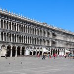 Der Markusplatz darf bei einem Tagesausflug nach Venedig nicht fehlen