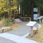 Start des Rundwanderwegs "Wilder Weg" am wilden Kermeter im Nationalpark Eifel