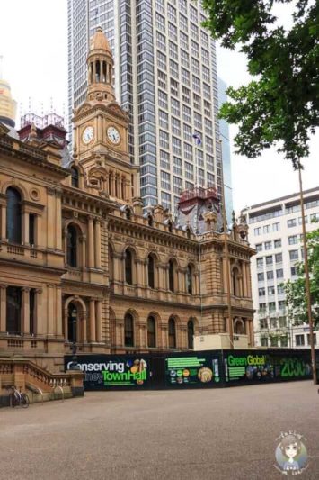 Blick auf die Town Hall in Sydney