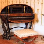 Antikes Klavier im Schloss Detmold