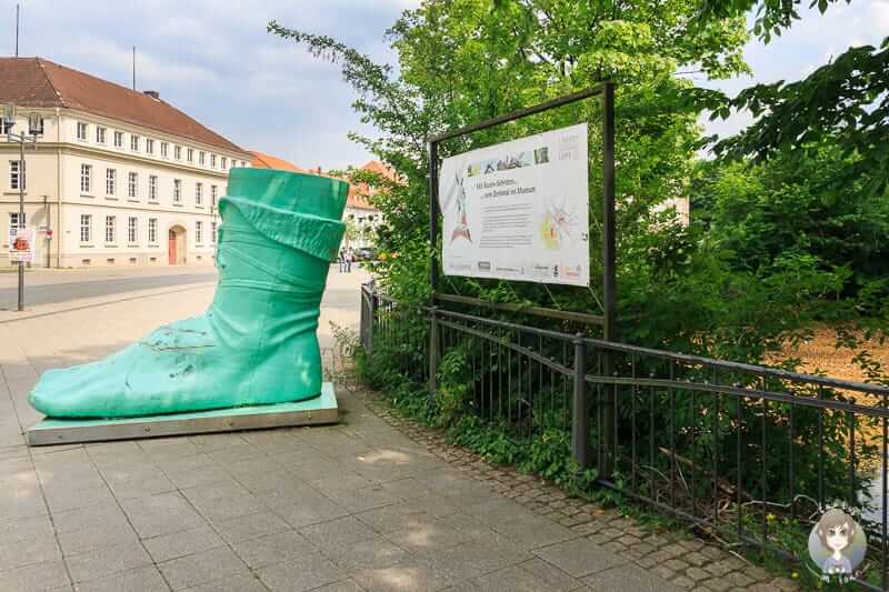 Fuss vom Hermannsdenkmal eine Detmold Sehenswürdigkeit