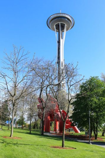 Blick auf den Aussichtstower Space Needle in Seattle