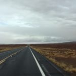 Unspektakuläre Fahrt über den Desert View Drive nach Cameron, Arizona