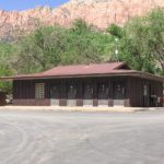 Das Duschgebäude auf dem Zion Canyon Campground