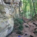 Wanderung mit Kind durch die Teufelsschlucht in der Eifel