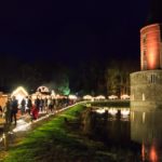 Platz zum Schlendern über den Weihnachtsmarkt Schloss Merode