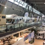 Wohnmobile und Wohnwagen in Halle 1 auf der CMT Stuttgart