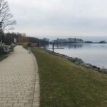 Die Promenade am Binnensee in Heiligenhafen