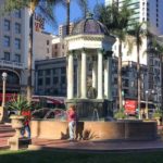 Schöner Brunnen am Horton Plaza Park in San Diego