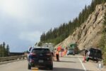 Eine Baustelle beim Reisen durch Kanada in der Nebensaison mit dem Wohnmobil