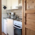 Küchenzeile in einer Hütte oder Ferienwohnung in Sondervig