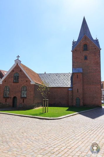 Blick auf die Ringkøbing Kirche