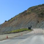 Bauarbeiten nach einem Erdrutsch auf dem Highway 1 2018